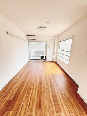 【居間・リビング】 | ベルハイツ | 洋室のお部屋です。