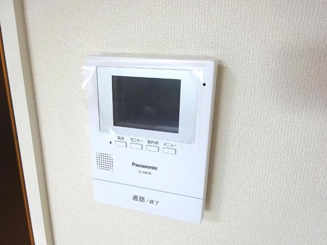 令和レジデンス高松東のセキュリティ|カメラ付インターホン