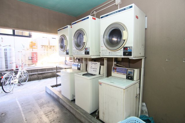 メゾン綱島高田町のその他共用部分|別部屋の参考写真です。