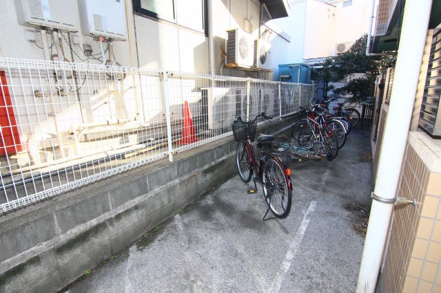 メゾン綱島高田町のその他共用部分|別部屋の参考写真です。