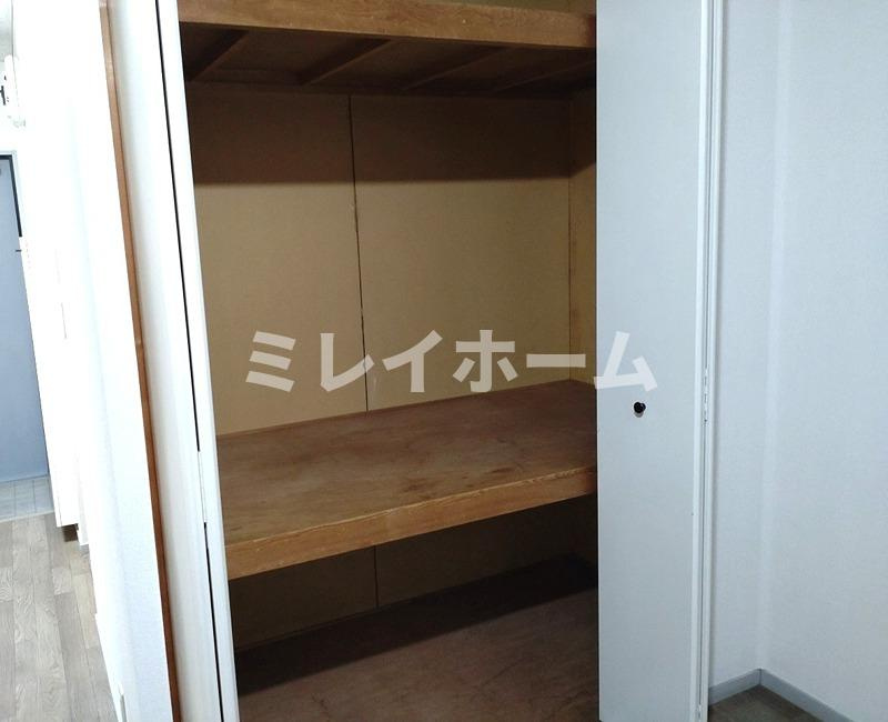 北嶺ハイツの収納