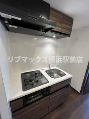 【キッチン】クレヴィスタ横浜関内 