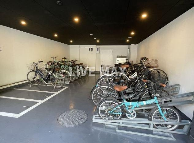 【駐車場】ＳＫＹＣＯＵＲＴ　Ｄ－ｉｂｅｒｔｅ　ＡＳＡＫＵＳＡ