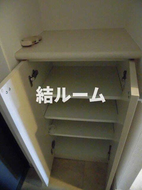 練馬区桜台１丁目の賃貸マンションの玄関