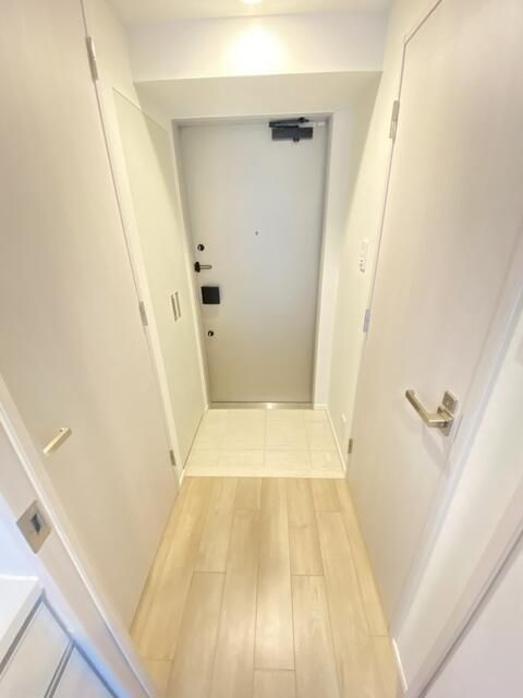 ＯＮＥ　ＲＯＯＦ　ＲＥＳＩＤＥＮＣＥ　ＮＩＳＨＩＮＩＰＰＯＲＩの玄関