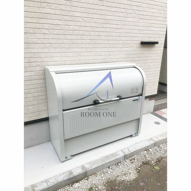 ハーモニーテラス堀ノ内Ⅳのその他共用部分|共用ごみ置き場です。