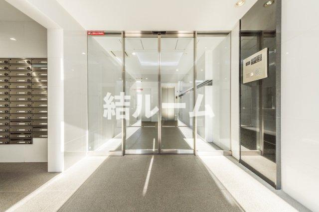 板橋区南常盤台１丁目の賃貸マンションのエントランス