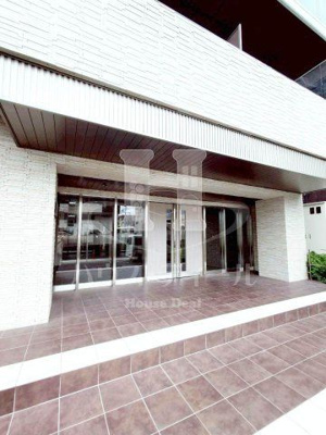 【エントランス】 | ドゥーエ蕨 | 建物の内部です
