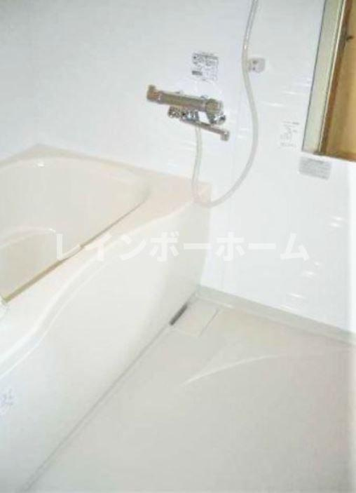 メゾンエスポワールの浴室