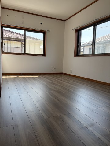 中央林間5丁目戸建の洋室