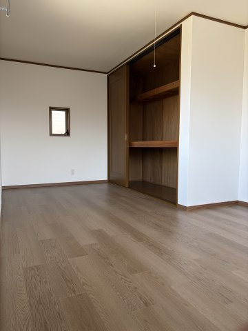 中央林間5丁目戸建の洋室