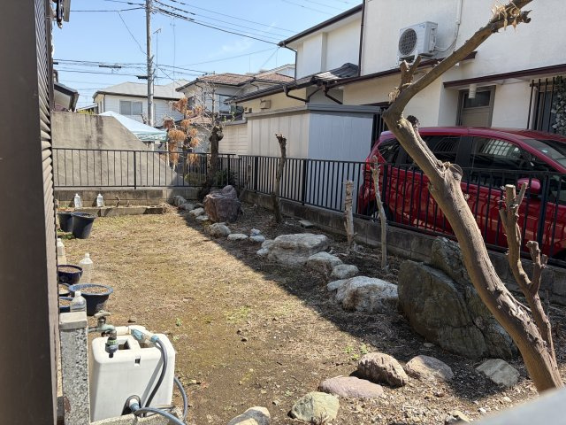中央林間5丁目戸建の庭
