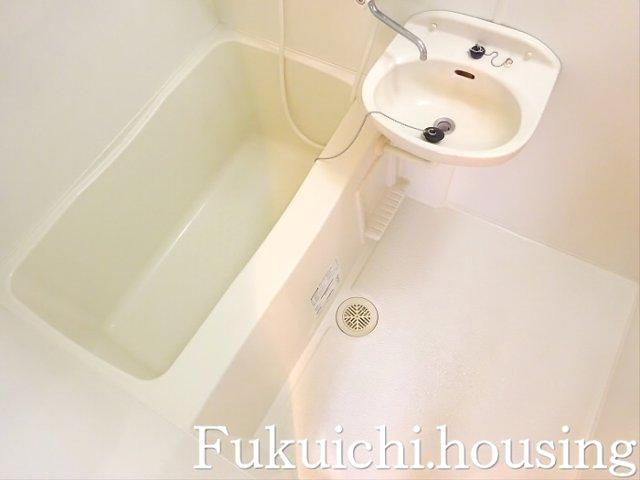 トレビュー松原の浴室