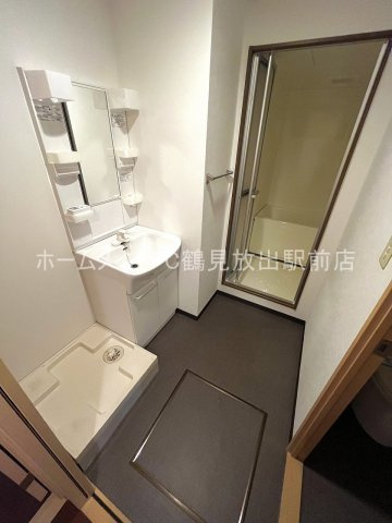 大阪市鶴見区今津南１丁目の賃貸マンションの洗面所