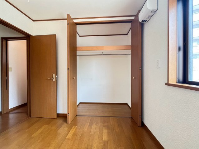 陸ノ町戸建の収納