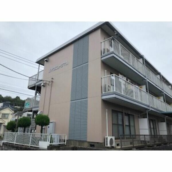 多摩市諏訪１丁目の賃貸マンションの外観
