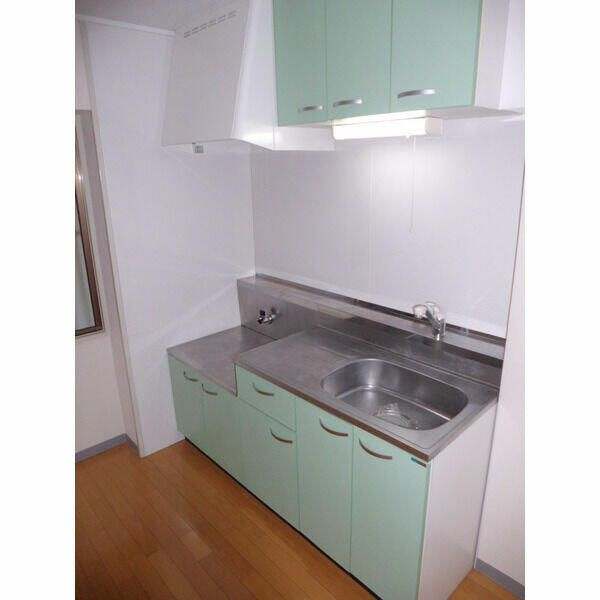 多摩市諏訪１丁目の賃貸マンションのキッチン
