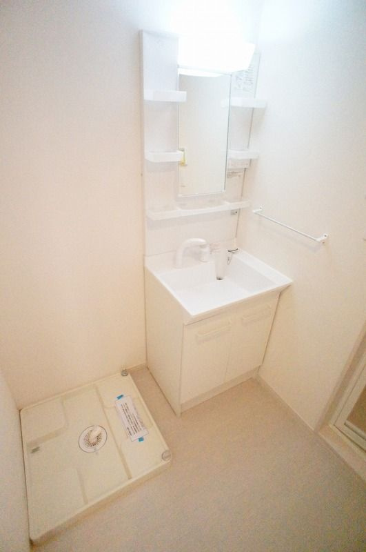 川崎市多摩区枡形４丁目の賃貸マンションの独立洗面台