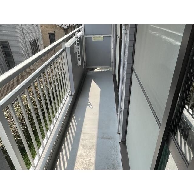 リヴレ駒場のバルコニー