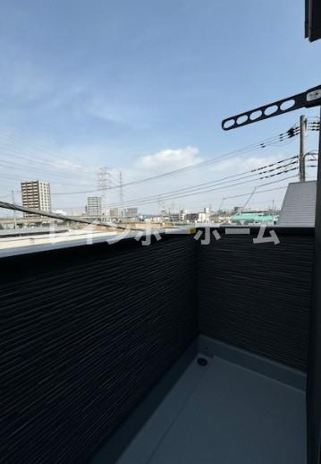 特典：仲介手数料が無料です!!のバルコニー