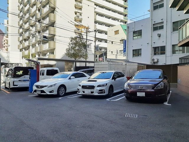 【駐車場】 | ルピナス天神