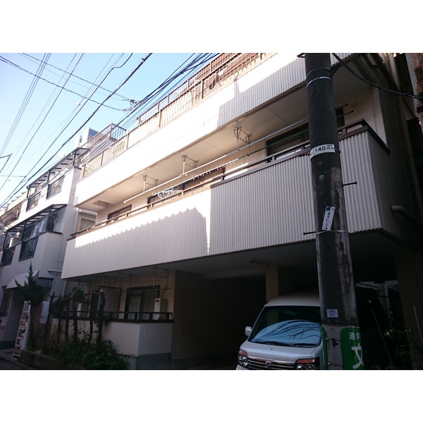 シェモア代々木の外観