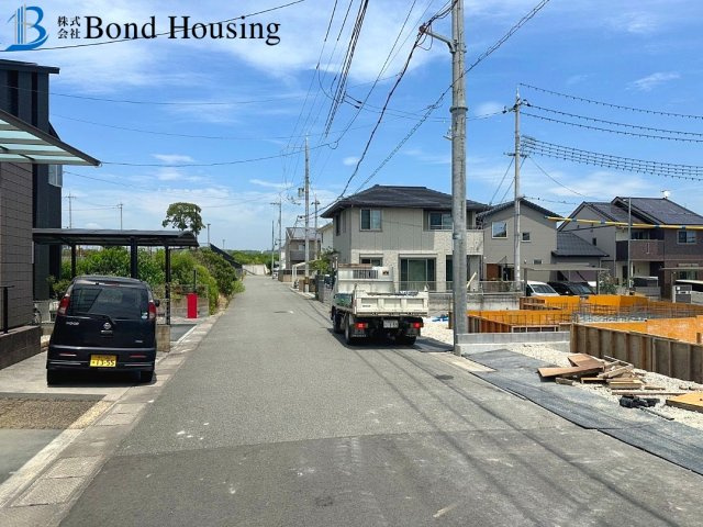 JR大久保駅徒歩圏内　大久保町松陰山手1期　新築4区画　3号棟の前面道路含む現地写真