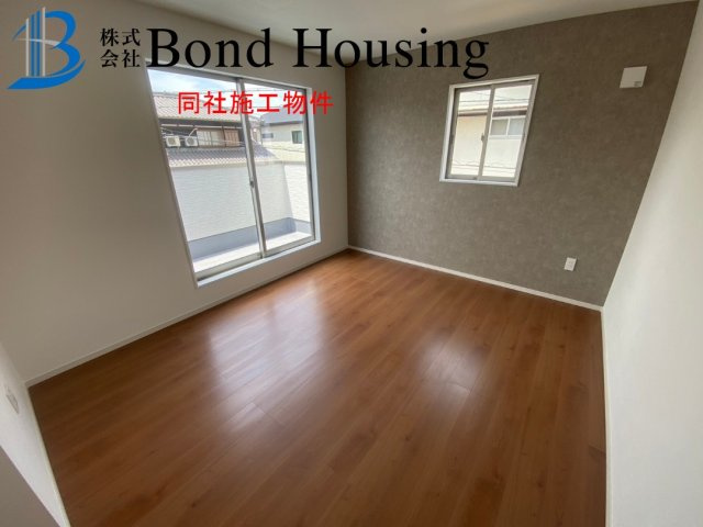 JR大久保駅徒歩圏内　大久保町松陰山手1期　新築4区画　3号棟の洋室
