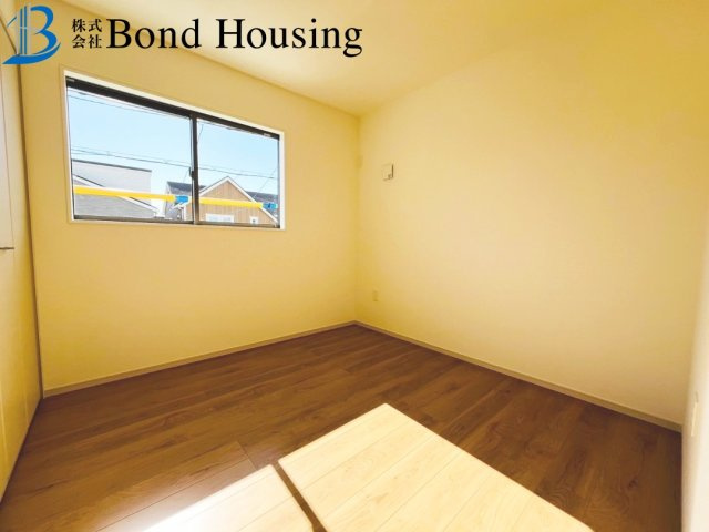 BELS取得物件　大久保町松陰山手1期　新築6区画　4号棟の洋室