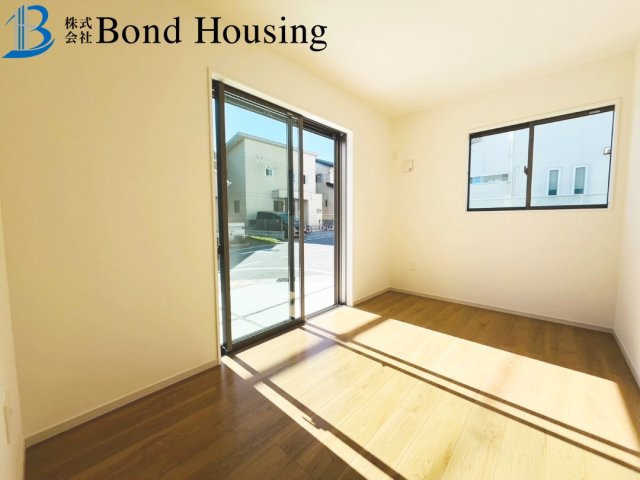 BELS取得物件　大久保町松陰山手1期　新築6区画　4号棟の洋室