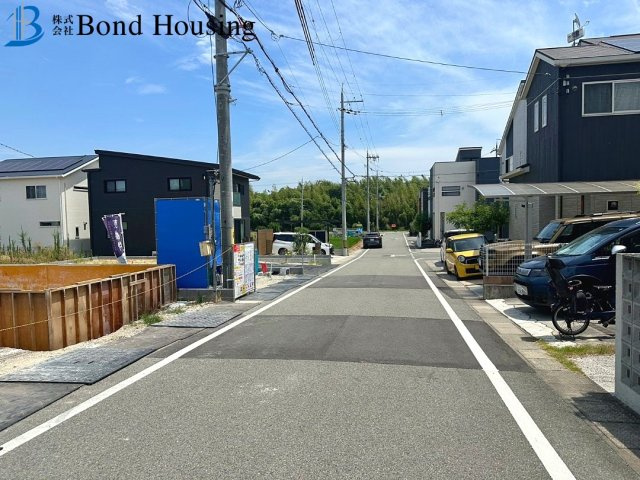 BELS取得物件　大久保町松陰山手1期　新築4区画　4号棟の前面道路含む現地写真