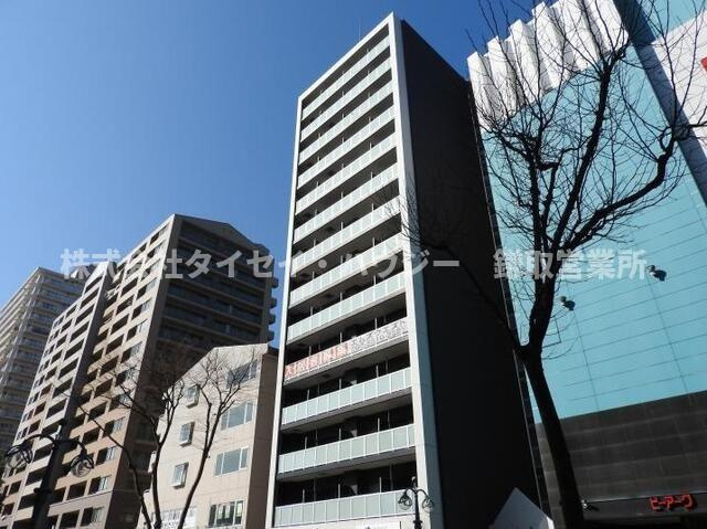 ＧＲＡＳＳ　ＳＱＵＡＲＥ六番館の外観