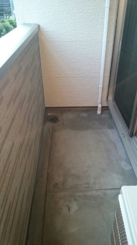 レーヴ市ヶ尾のバルコニー