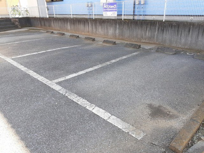 【駐車場】 | ガーデンヒルズ