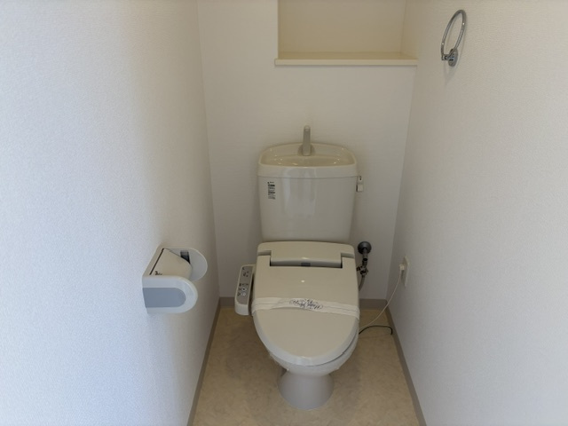 モン・ルポーのトイレ|トイレです（同間取りの写真です）