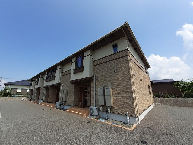 グランディール城南Ａの外観