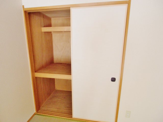 メゾンR２１７の収納