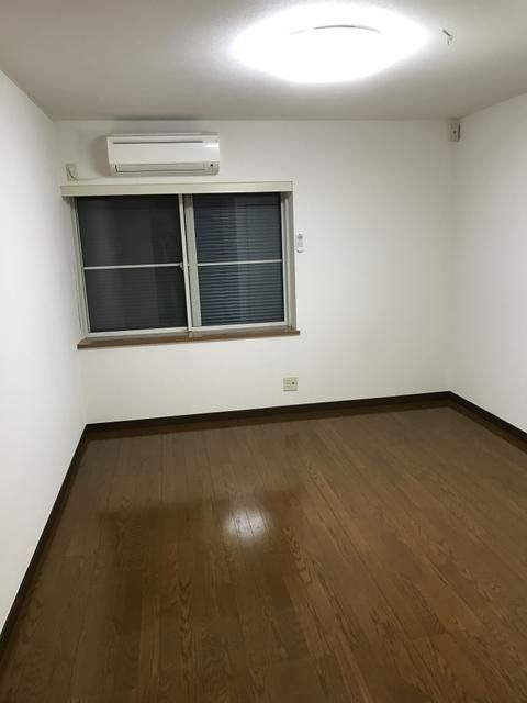 桜ミモザ館の居間・リビング