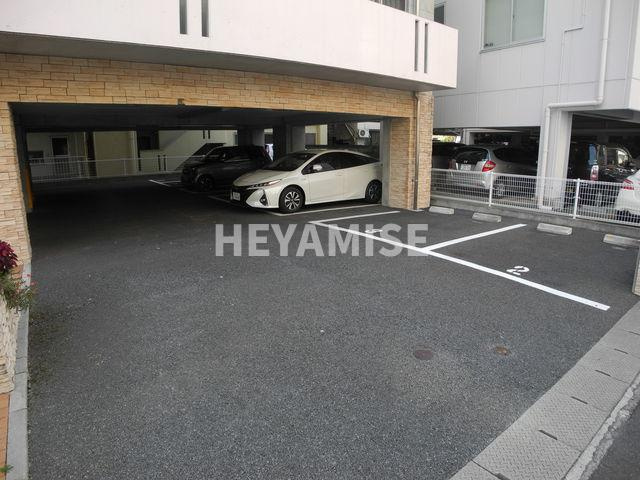 アミティ桜の駐車場