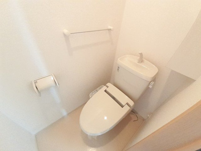 【トイレ】 | カサブランカＢ | シンプルで使いやすいトイレです
