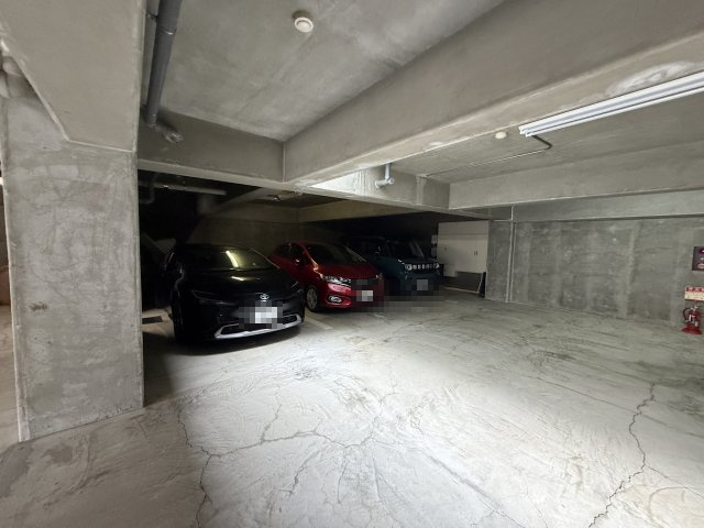 ビエント六甲の駐車場