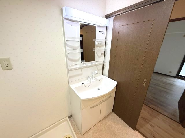 ビエント六甲の洗面所