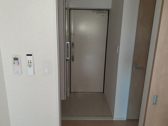ラ　メッゾの玄関