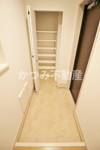 【玄関】 | ジャルダン　デ　グリシーヌ