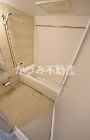 【浴室】 | ジャルダン　デ　グリシーヌ | 別号室参考写真