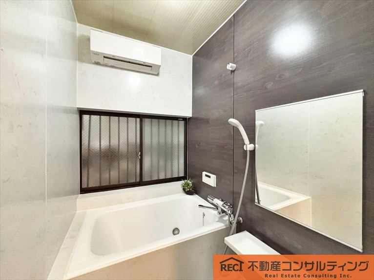 神戸市灘区五毛通3丁目　中古戸建の浴室