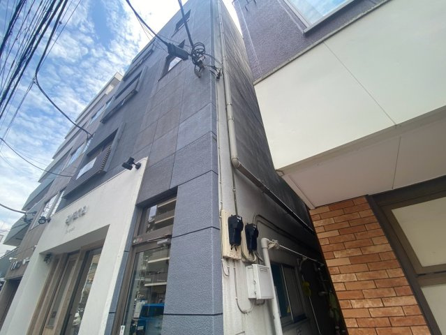 第２小森ビルの外観