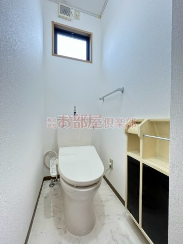 ハイフラワーコーポ Bのトイレ|落ち着いたトイレです