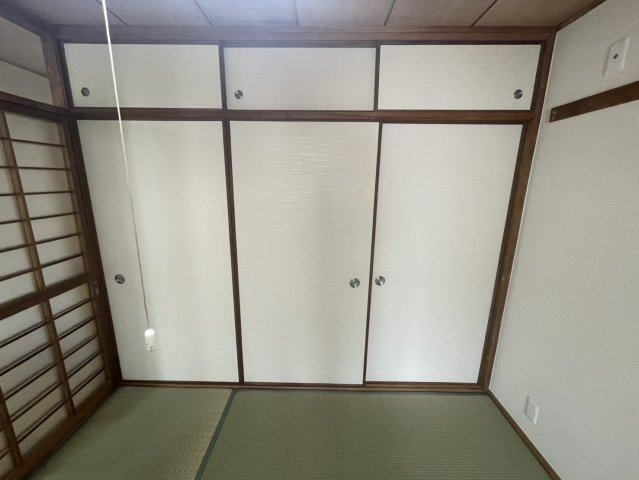 宝塚光明住宅2号棟の収納
