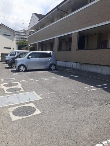パークビサイドの駐車場